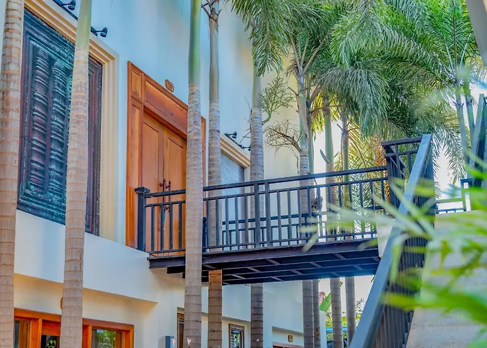 Amatak Boutique Hotel 4*